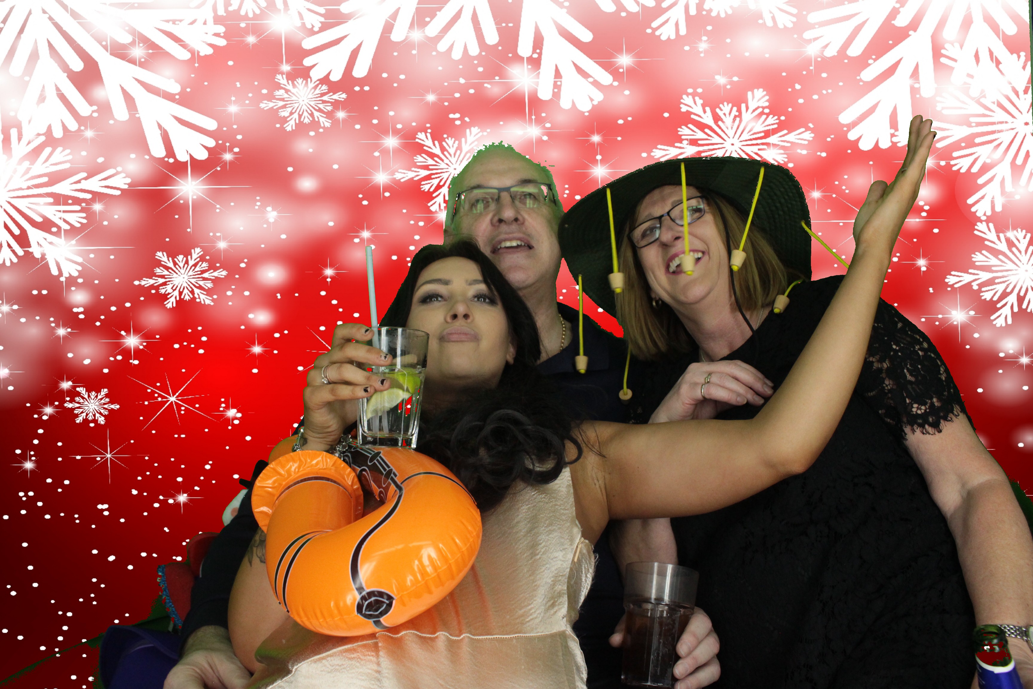 One Line Christmas Party | View more photos from the event at gallery.myphotoboothexperience.co.uk/u/MyPhotoBoothExperienceLtd/One-Line-Christmas-Party